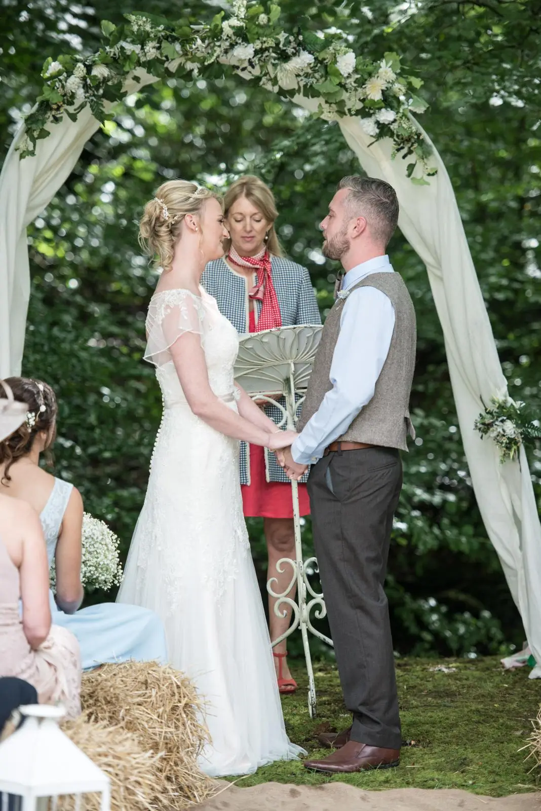 Outdoor Wedding UK the ceremony company 8
